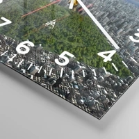 Clock face with numbers