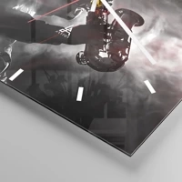 Clock face with lines