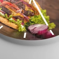 Clock face with lines