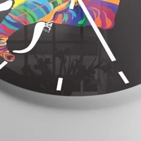 Clock face with lines