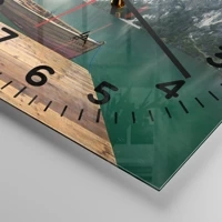 Clock face with numbers