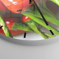 Clock face with lines