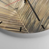 Clock face with lines