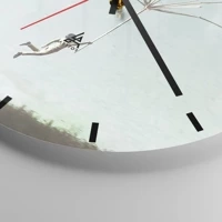 Clock face with lines
