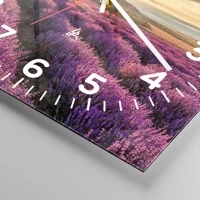 Clock face with numbers