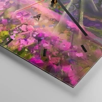 Clock face with lines