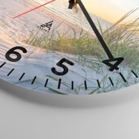 Clock face with numbers