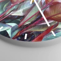 Clock face with lines