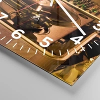 Clock face with numbers