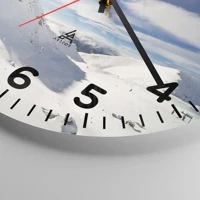 Clock face with numbers