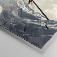 Clock face with lines