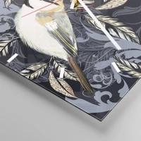 Clock face with lines