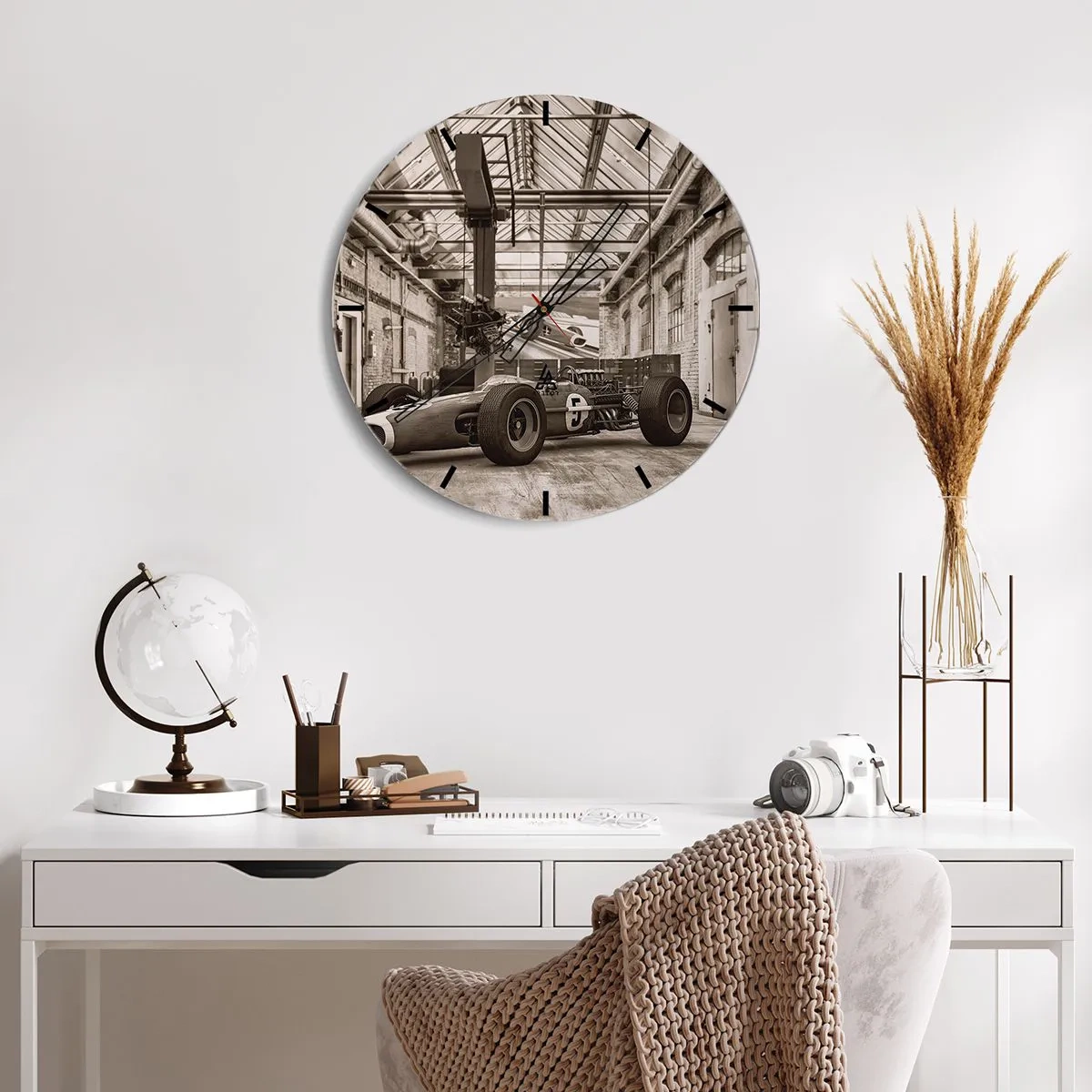 Wall clock - Clock on glass - Rest of the Winner - 40x40 cm