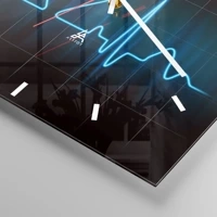 Clock face with lines