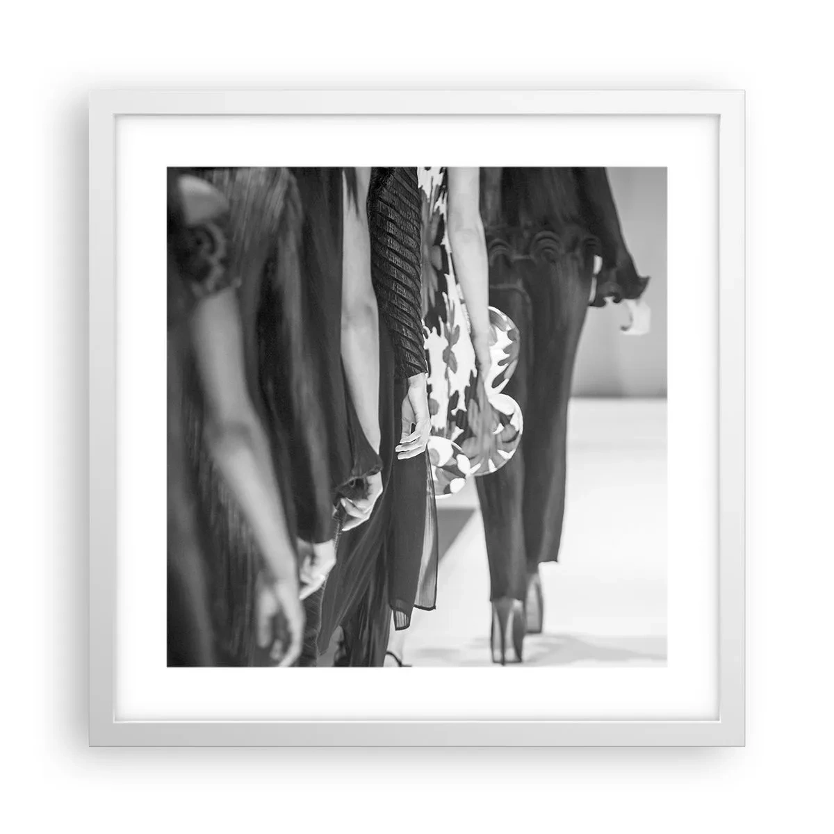 Poster in white frmae - Stylish Parade - 40x40 cm