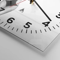 Clock face with numbers