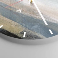 Clock face with lines