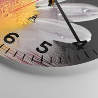 Clock face with numbers