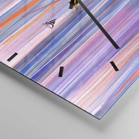 Clock face with lines