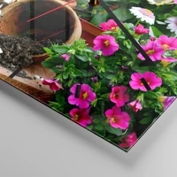 Clock face with lines