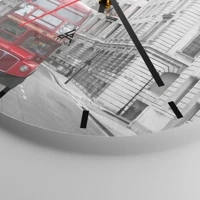 Clock face with lines