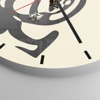 Clock face with lines