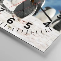 Clock face with numbers