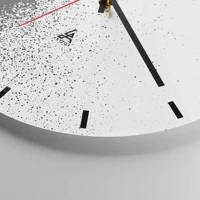 Clock face with lines