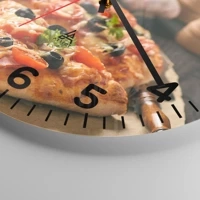 Clock face with numbers