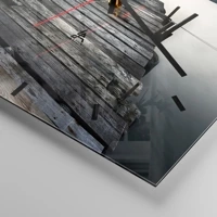 Clock face with lines