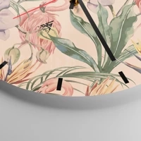 Clock face with lines