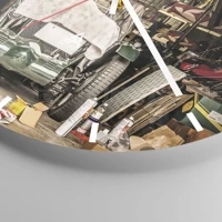 Clock face with lines