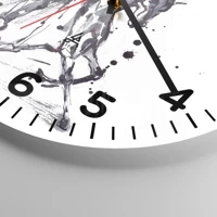 Clock face with numbers