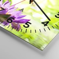 Clock face with numbers