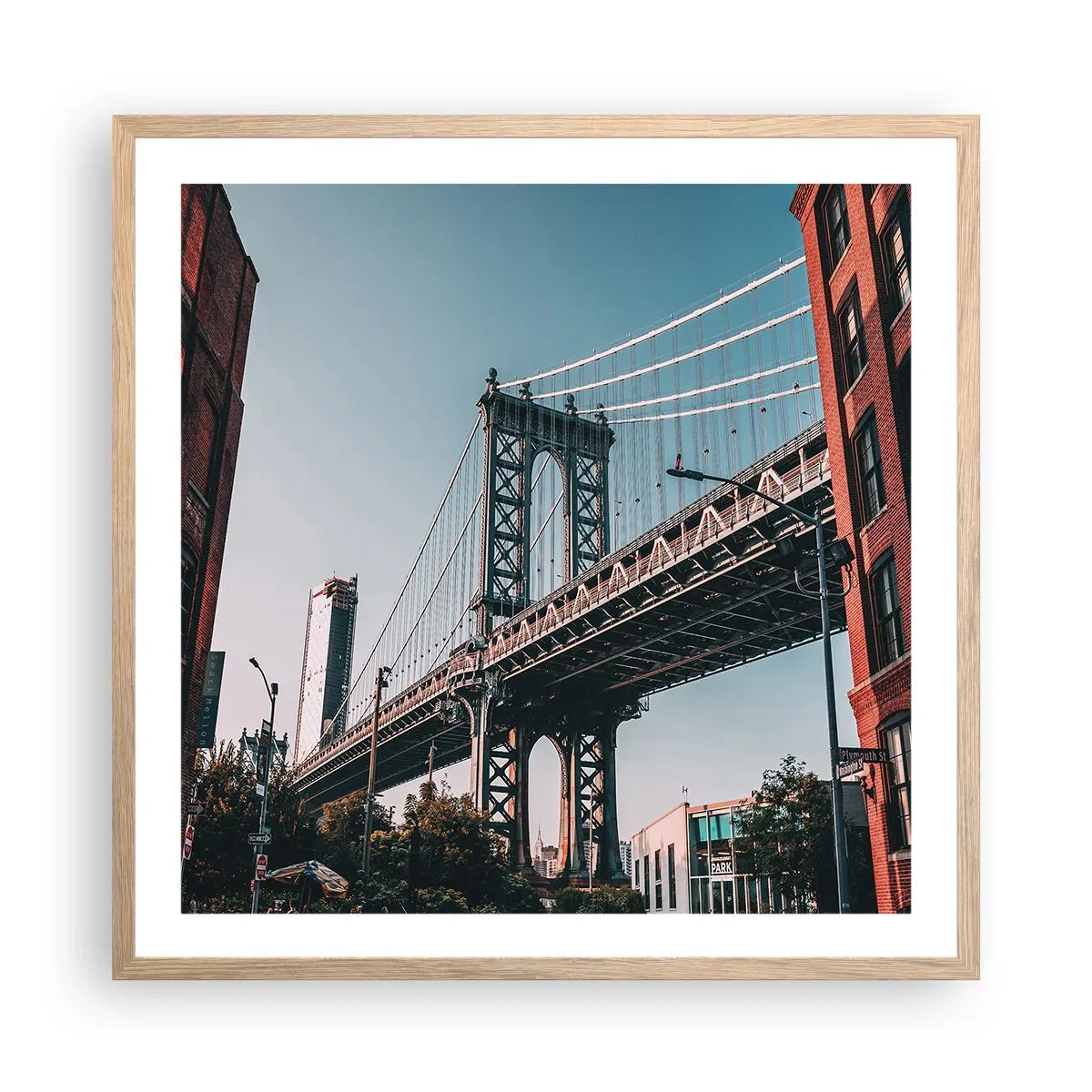 Poster in light oak frame - Over the City Waves - 60x60 cm