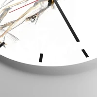 Clock face with lines