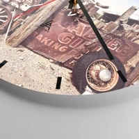 Clock face with lines