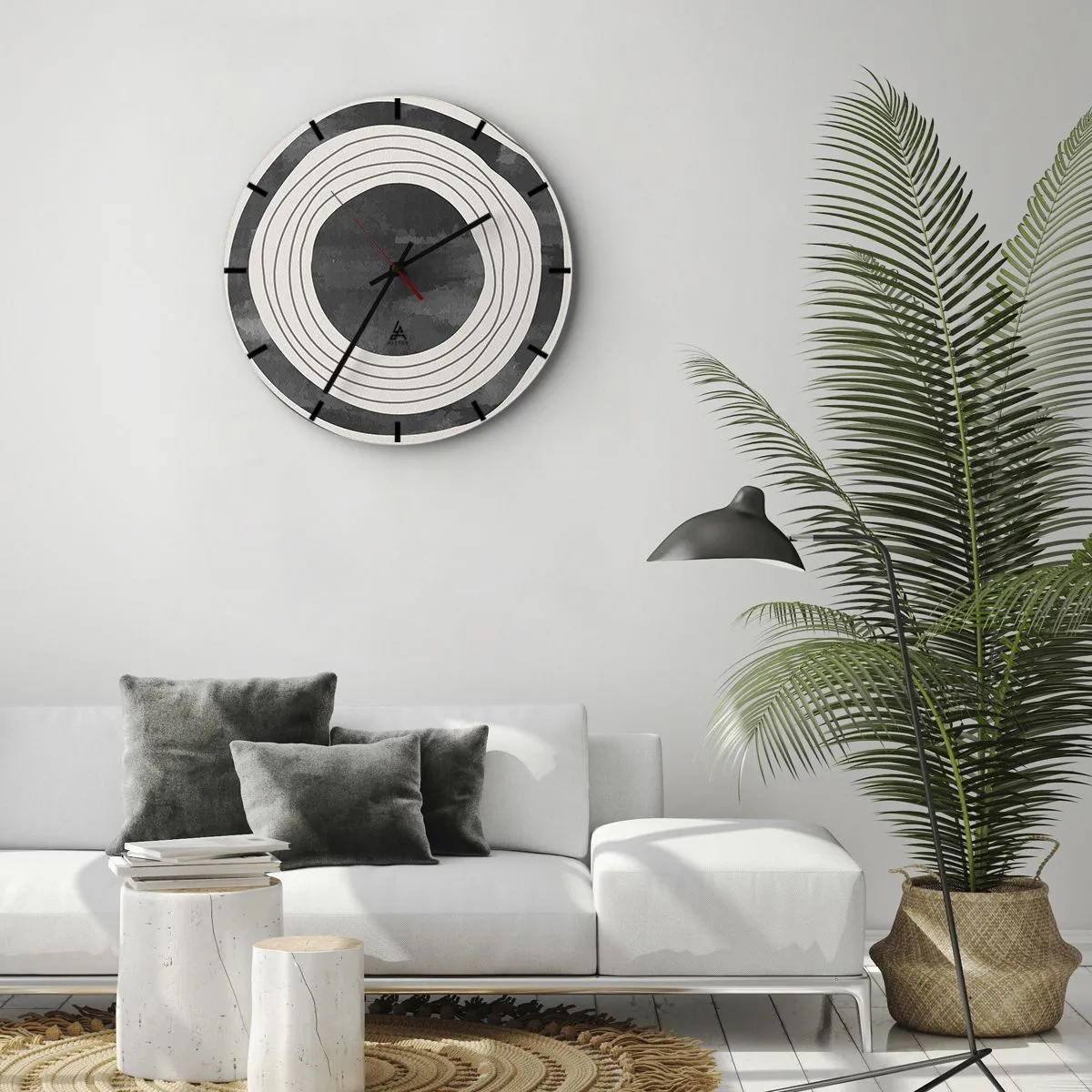 Wall clock - Clock on glass - Concentric circles in shades of gray and black - 30x30cm - Heart of the Matter - Modern wall decoration for the living room, kitchen, and bedroom ARTTOR