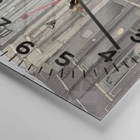 Clock face with numbers