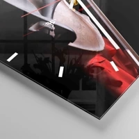 Clock face with lines