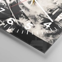 Clock face with numbers