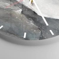 Clock face with lines