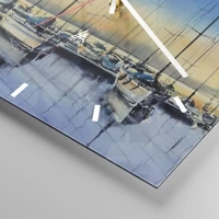 Clock face with lines