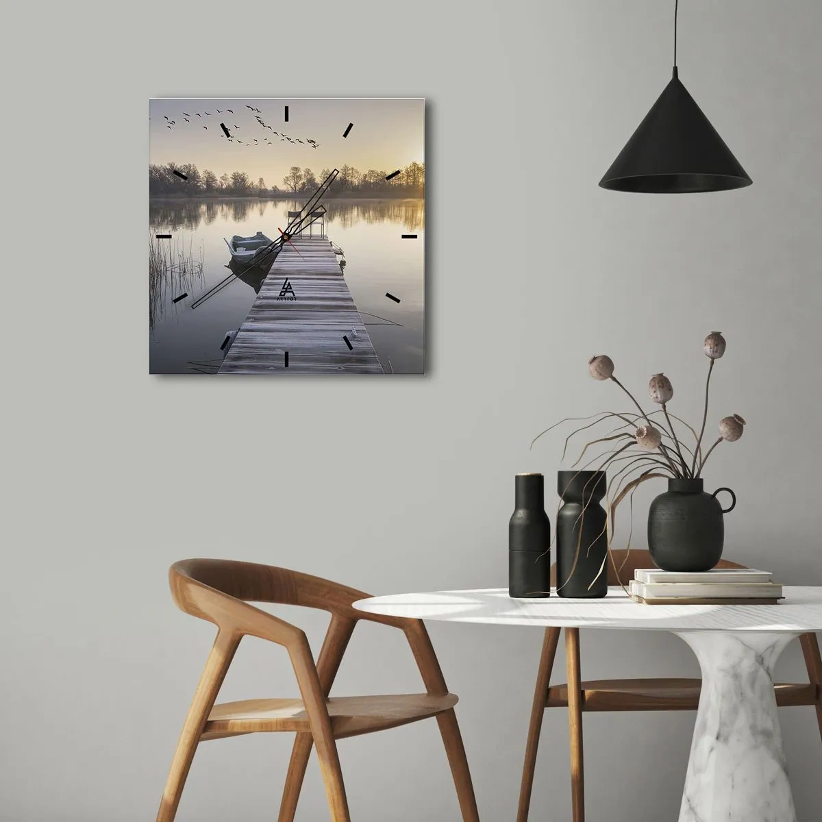 Wall clock - Clock on glass - I Will Be Back Soon - 40x40 cm