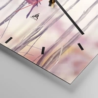 Clock face with lines