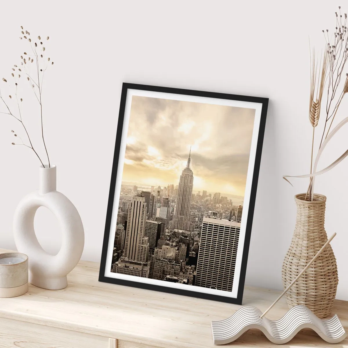 Poster in black frame - New York Woven in Grey - 70x100 cm