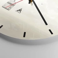 Clock face with lines