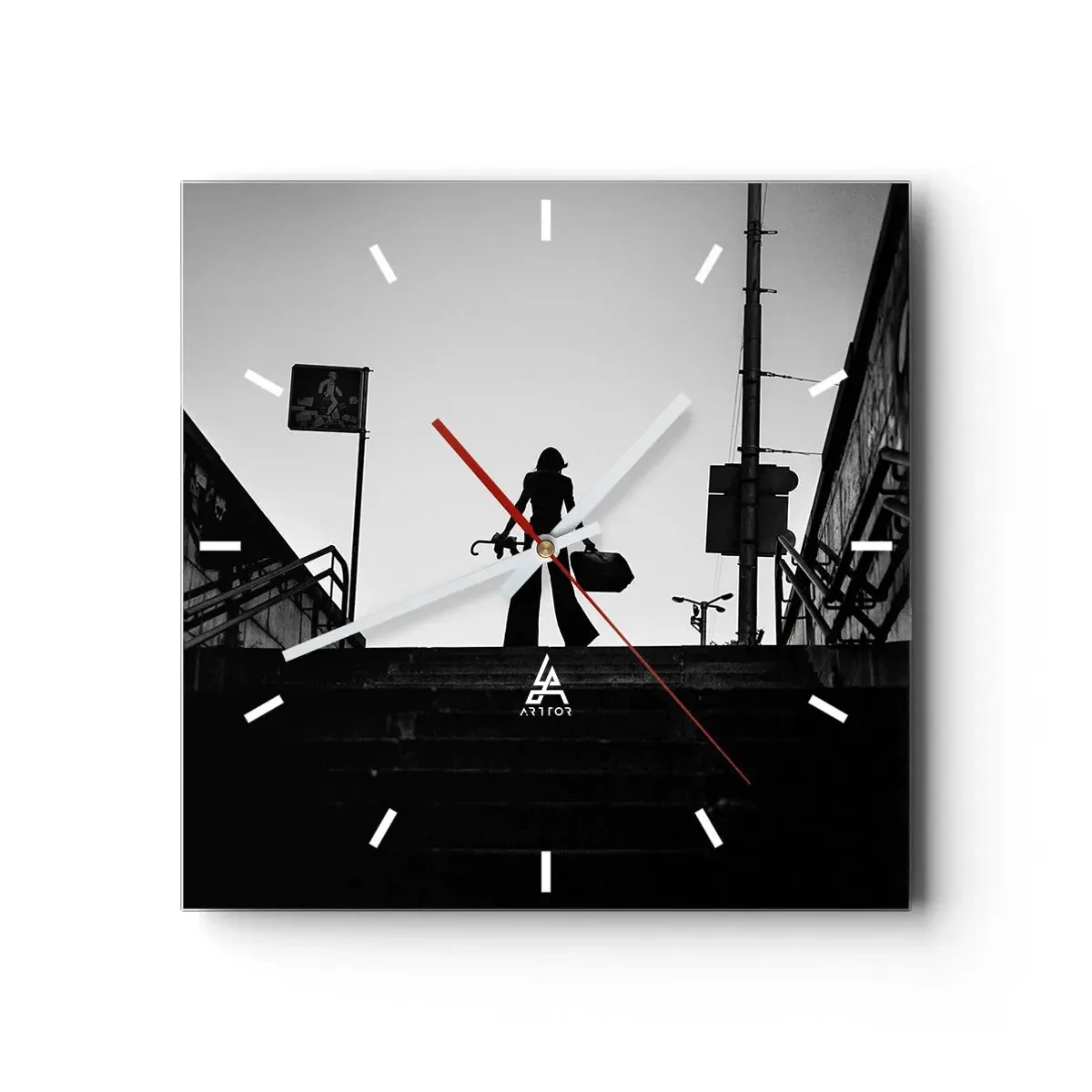 Wall clock - Clock on glass - City Wander - 30x30 cm