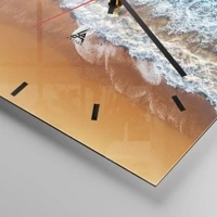 Clock face with lines