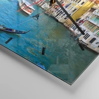 Clock face with lines